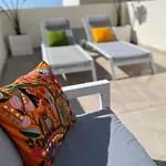 V86 - Chic Tigne Flat By The Sea * סליאמה