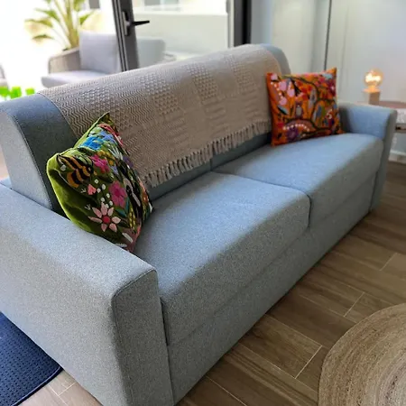 V86 - Chic Tigne Flat By The Sea Sliema