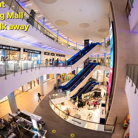 V86 - Chic Tigne Flat By The Sea Sliema