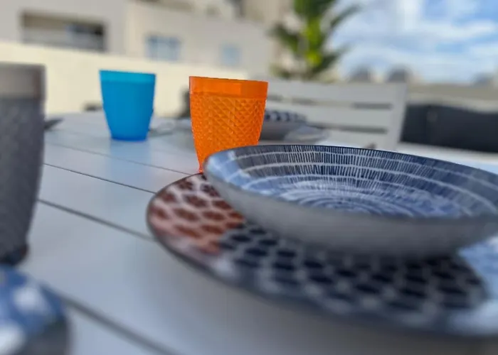 V86 - Chic Tigne Flat By The Sea Appartamento Sliema