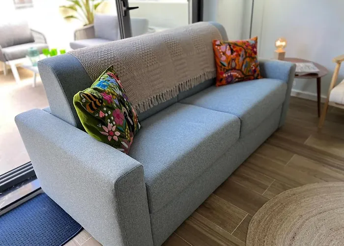 V86 - Chic Tigne Flat By The Sea Sliema